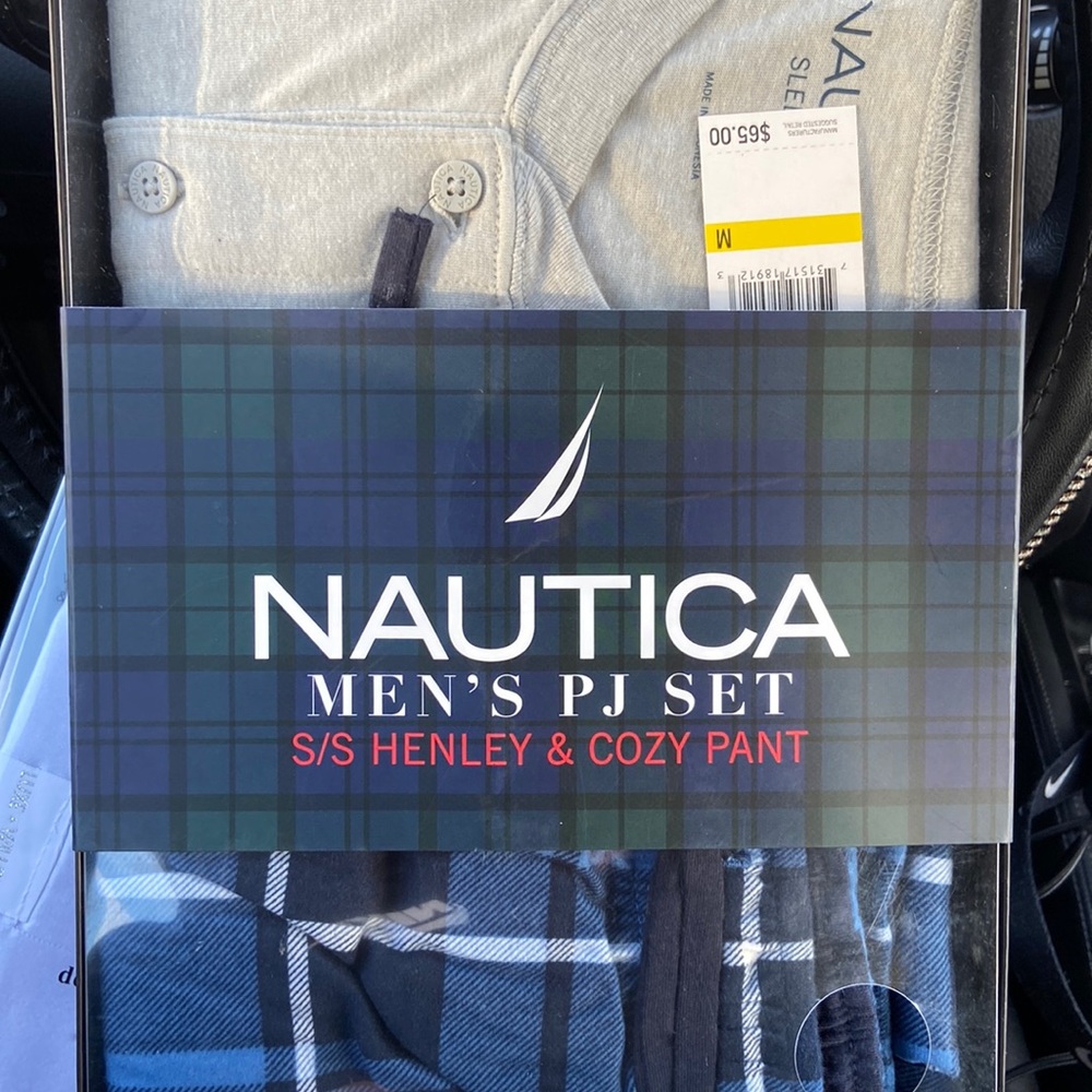 Nautica Men’s Pajama Set never opened or worn